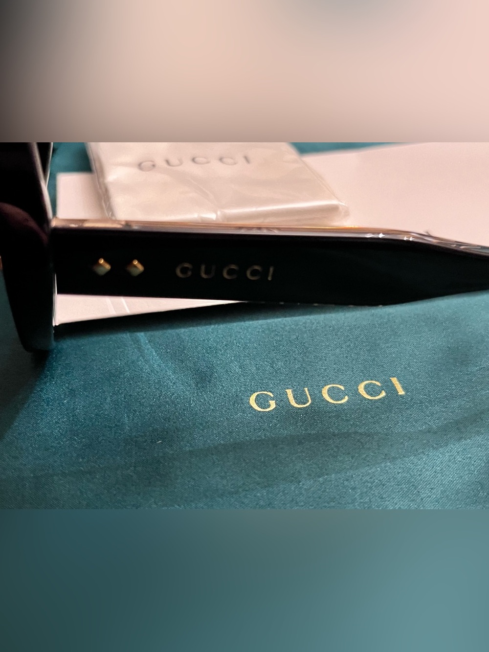 GUCCI 54mm Round Sunglasses - Picture 4 of 7